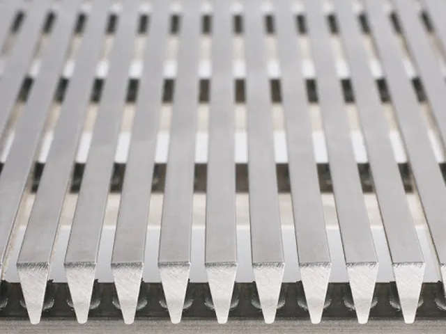 2000-engineering-p-wedge-wire