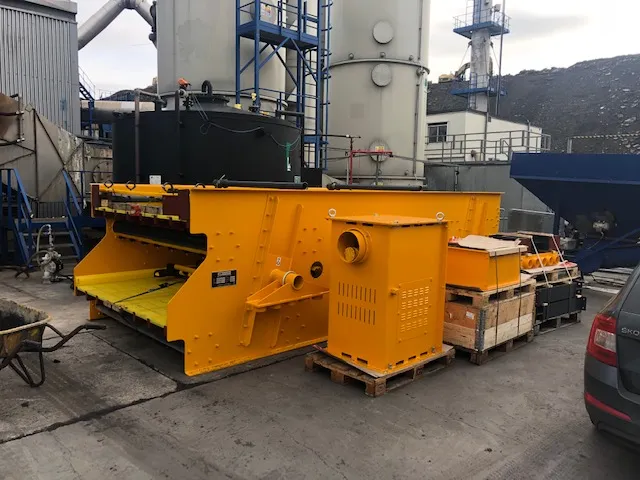 Zeefmachine in de werkplaats, klaar voor transport